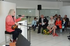 RJ0_3281_m